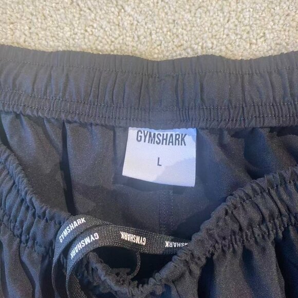Gymshark Men's Athletic Shorts, Size L. Worn twice, slightly small. - Picture 2 of 4